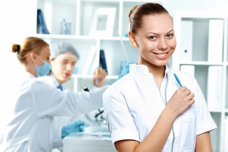 Koszty leczenia w Polsce do 30 000 EUR (Karta pobytu)